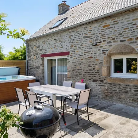 Au Mont De La Rive Vakantiehuis